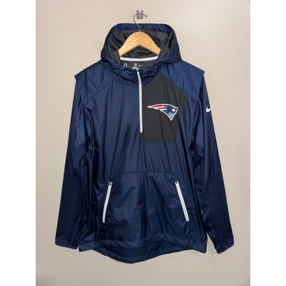 Men M Nike NFL New England Patriots Football Team Issue PE Alpha Fly Rush Jacket